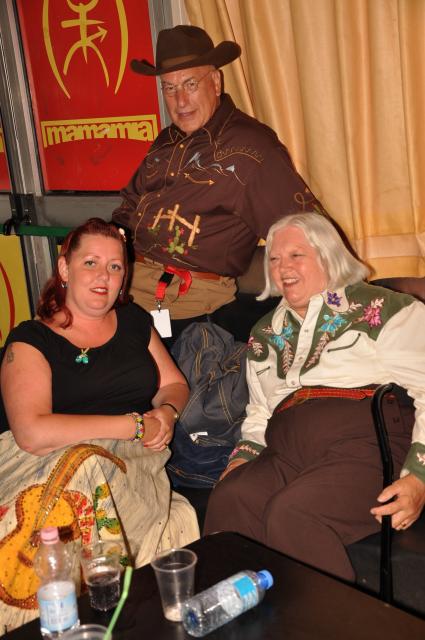 min 2010 08 05 mamamia 180